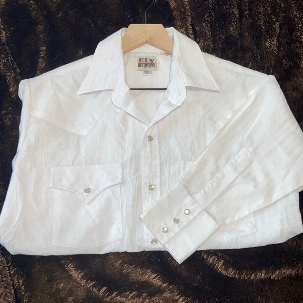 Men’s Pearl Snap Button Down Long Sleeve